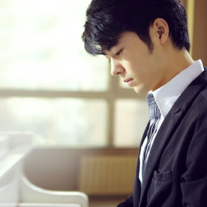 不知火舞❌爆奶水摇舌头图片
